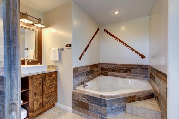 The Lookout at Sevier River image 13